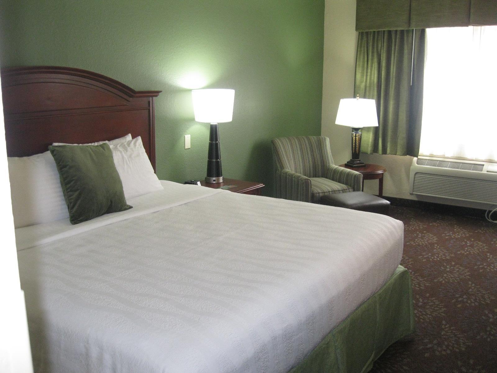Best Western Plus New Ulm Exterior photo