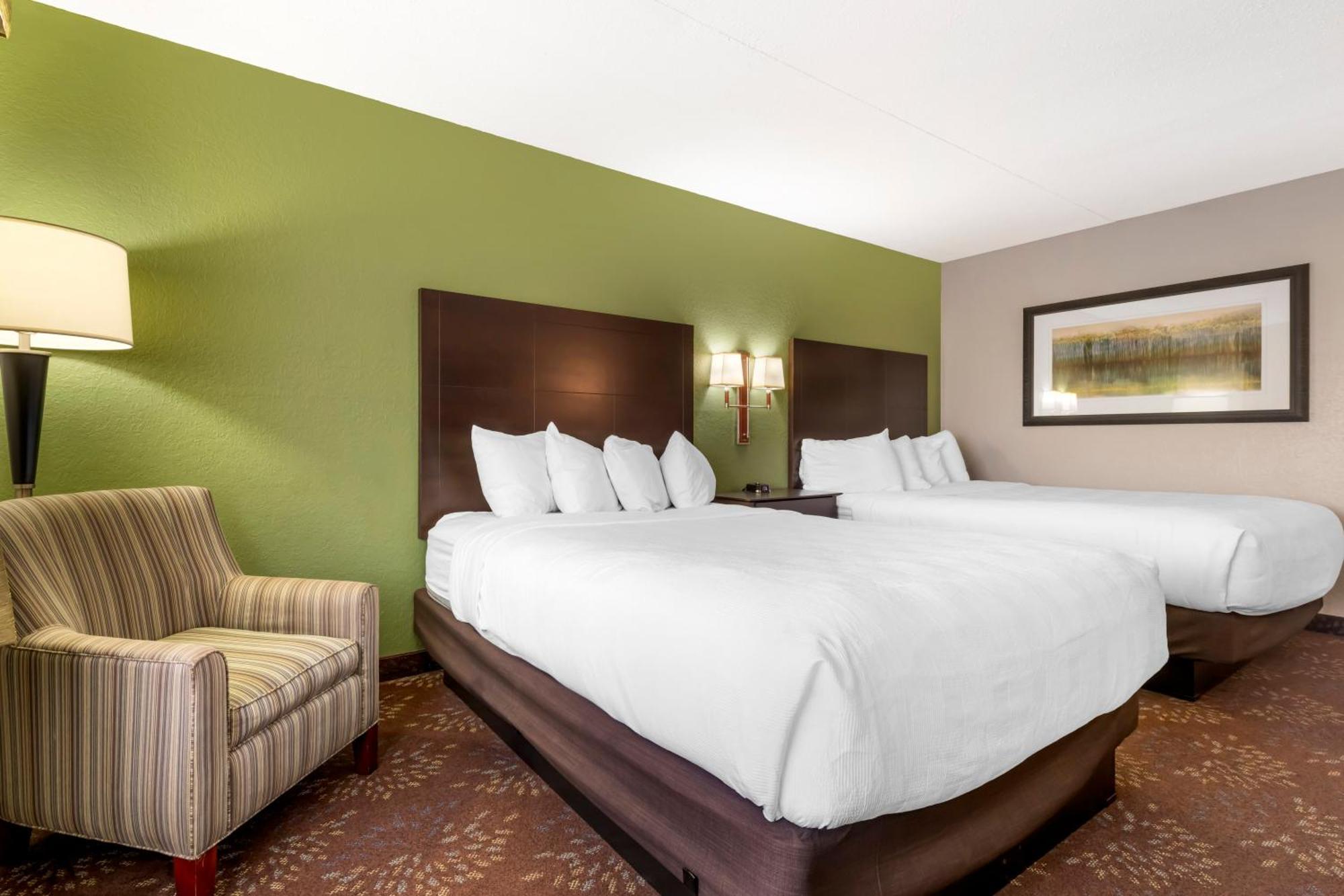 Best Western Plus New Ulm Exterior photo