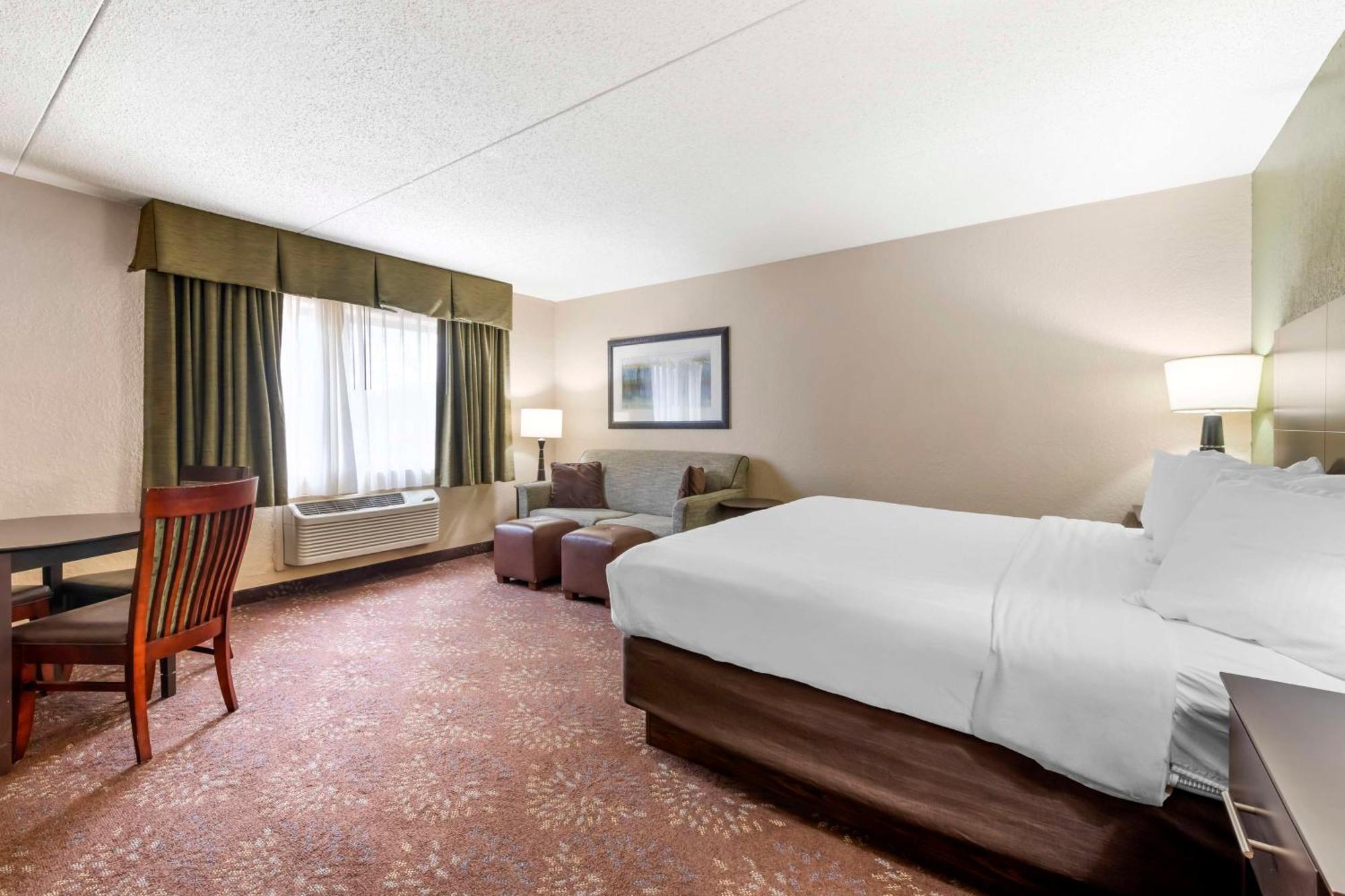 Best Western Plus New Ulm Exterior photo