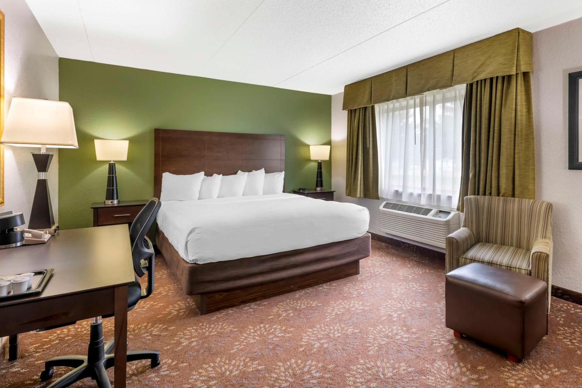 Best Western Plus New Ulm Exterior photo