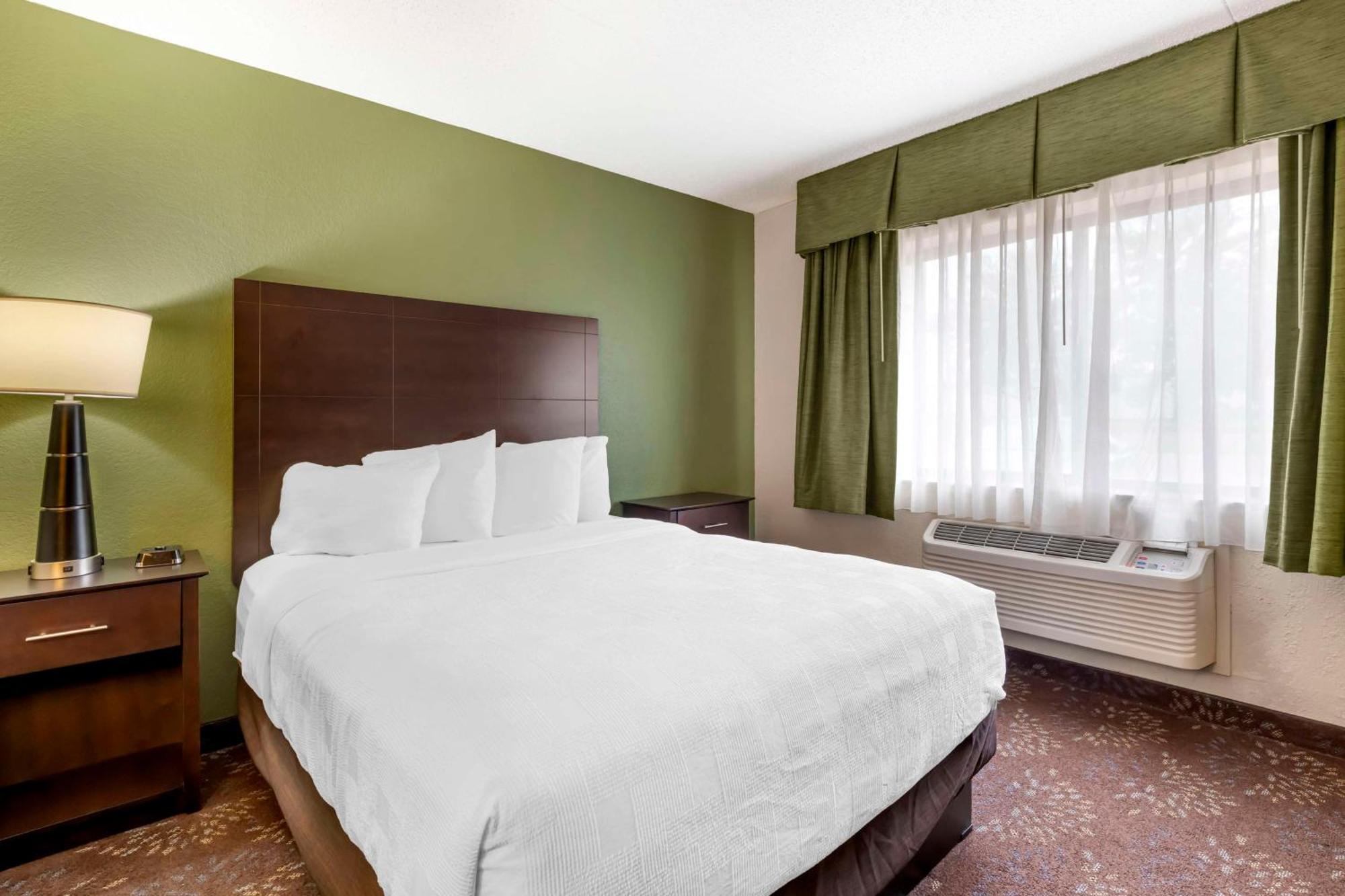 Best Western Plus New Ulm Exterior photo