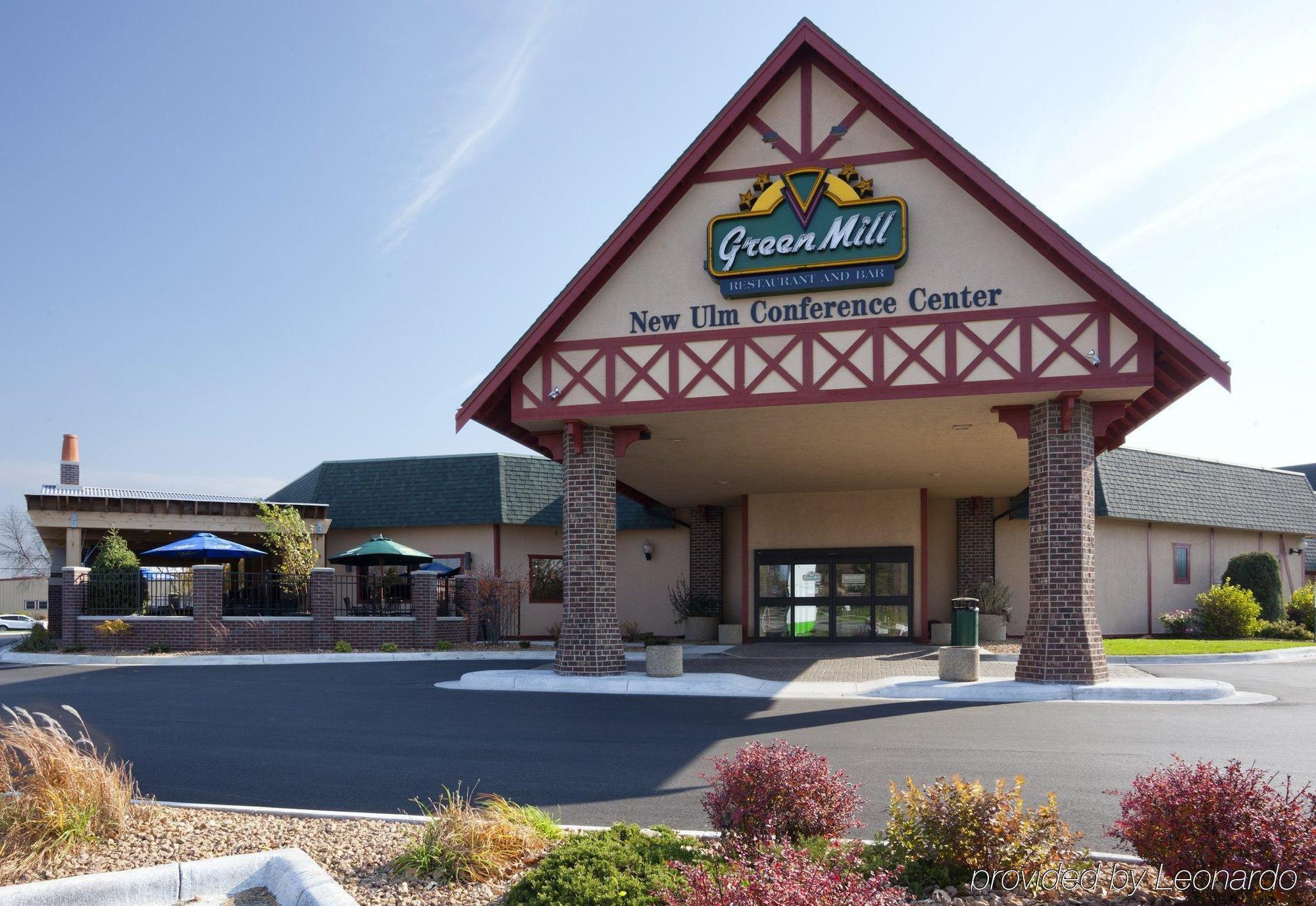 Best Western Plus New Ulm Exterior photo