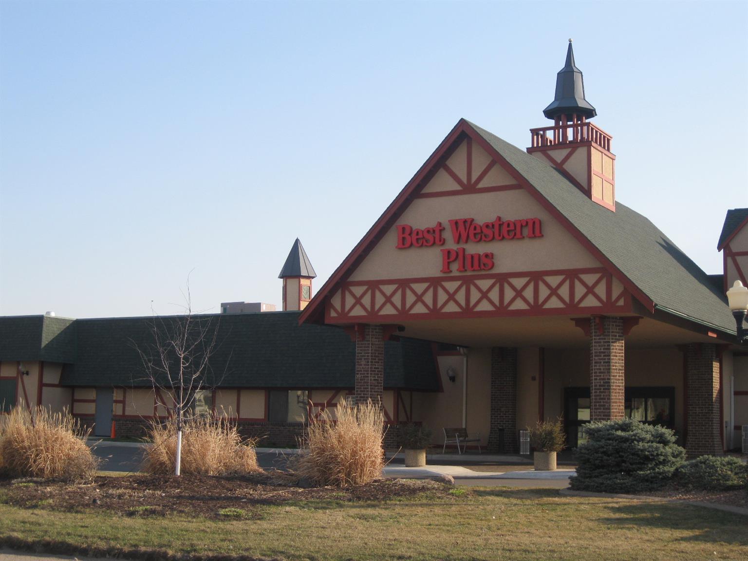 Best Western Plus New Ulm Exterior photo